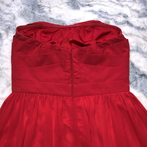 Red dress - Picture 4 of 5